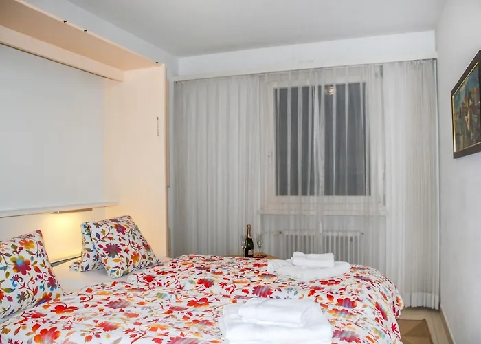 Castagnola - Utoring-31 By Interhome *